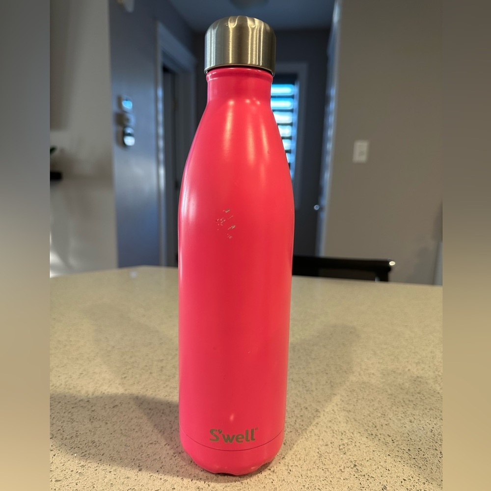 Swell Water Bottle